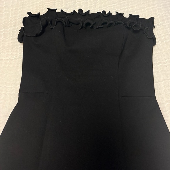 AMANDA UPRICHARD MINI RUFFLE DRESS - Picture 4 of 6